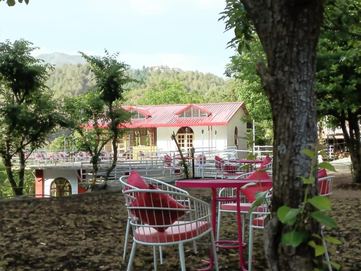 Aaroham Resort, Šimla Exteriér fotografie