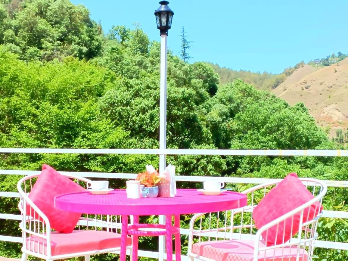 Aaroham Resort, Šimla Exteriér fotografie