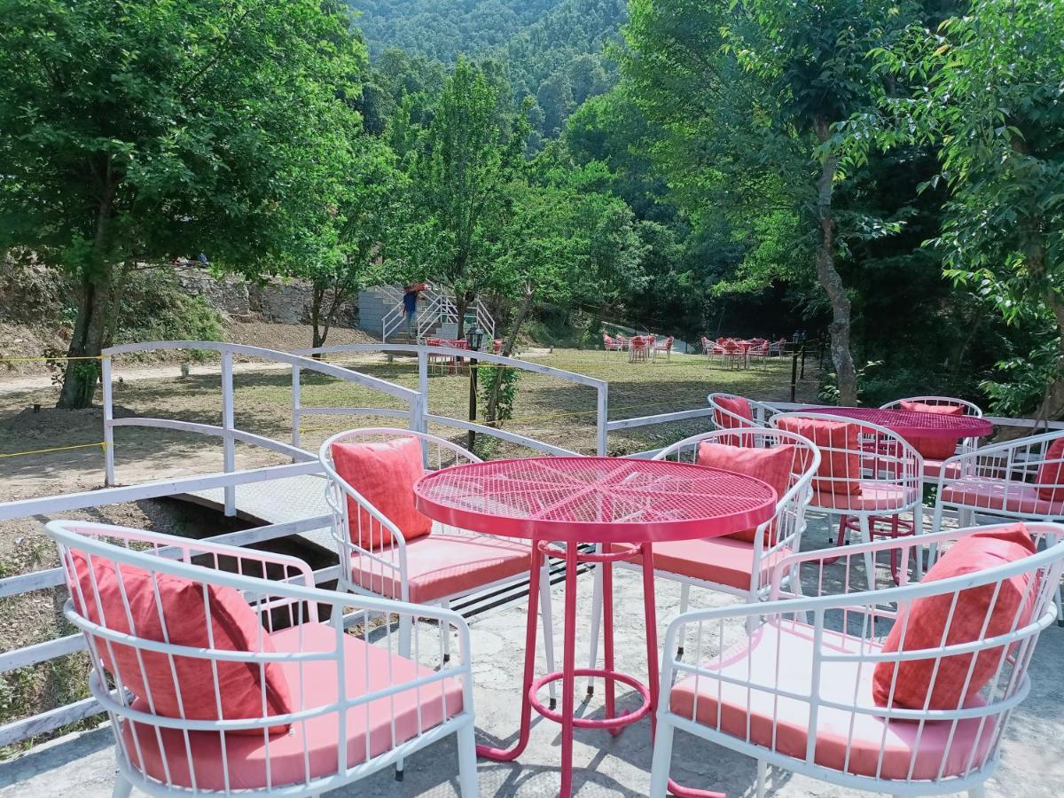 Aaroham Resort, Šimla Exteriér fotografie